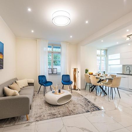 Vivid Luxury Apartment Ludwigsburg - Bluehendes Barock-Forum-Schloss-Modern Zewnętrze zdjęcie