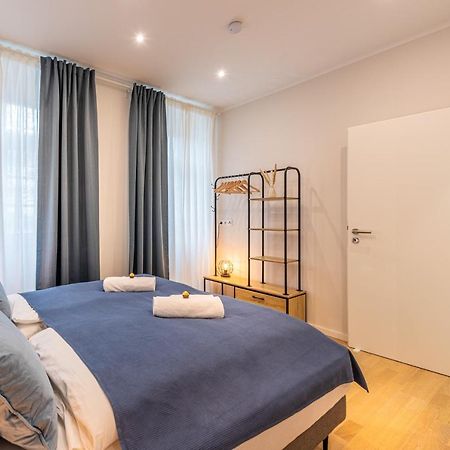 Vivid Luxury Apartment Ludwigsburg - Bluehendes Barock-Forum-Schloss-Modern Zewnętrze zdjęcie